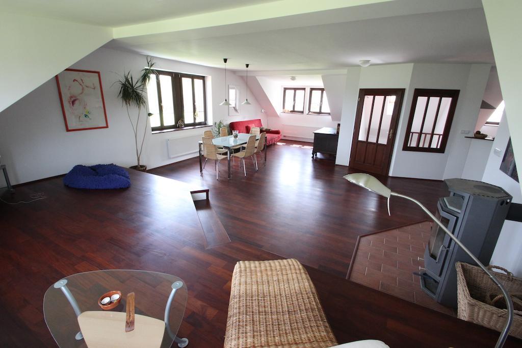Luxury Apartment In Sumava Mountains Kristanov Zimmer foto